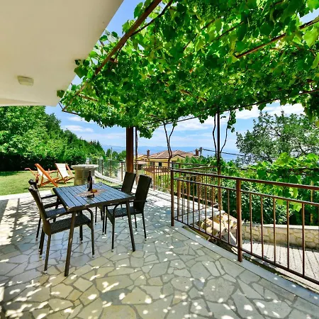 Apartament Nives-1 By Interhome